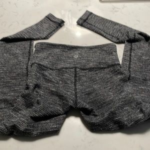 Lululemon size 2 leggings